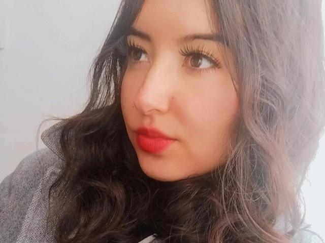 SusanMonroy - פורנו בשידור חי ומצלמת סקס - 26531100