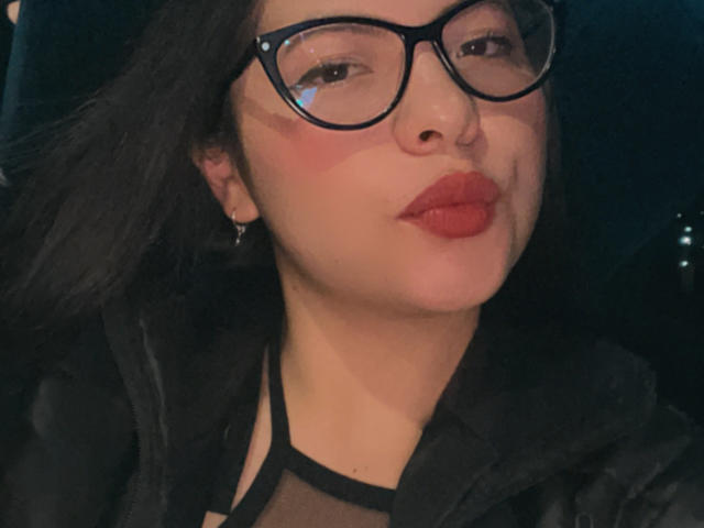 SapphiraLux - פורנו בשידור חי ומצלמת סקס - 26532924