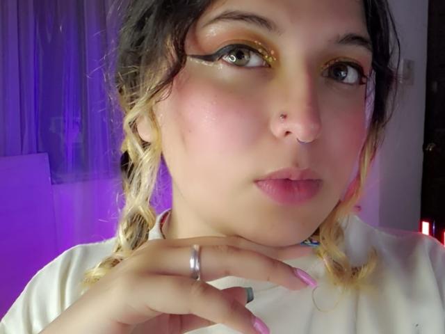 AmaliaRosse - Live porn &amp; sex cam - 26533204