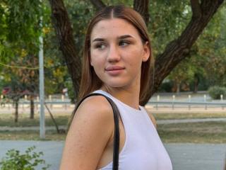 MelanieJass - Live porn &amp; sex cam - 26534960