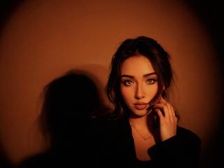 LillyTaylor - Live Sex Cam - 26539840
