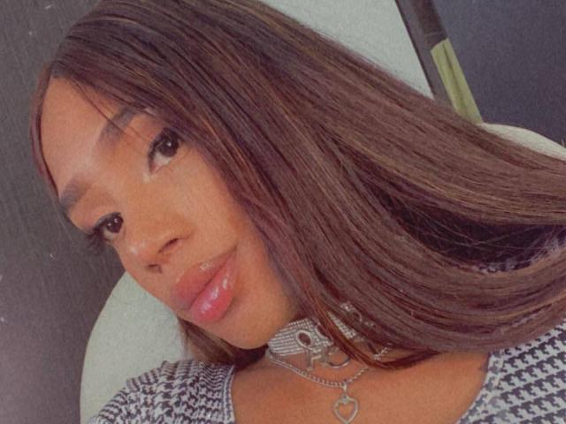 LunaBigCoock - Live porn &amp; sex cam - 26541992