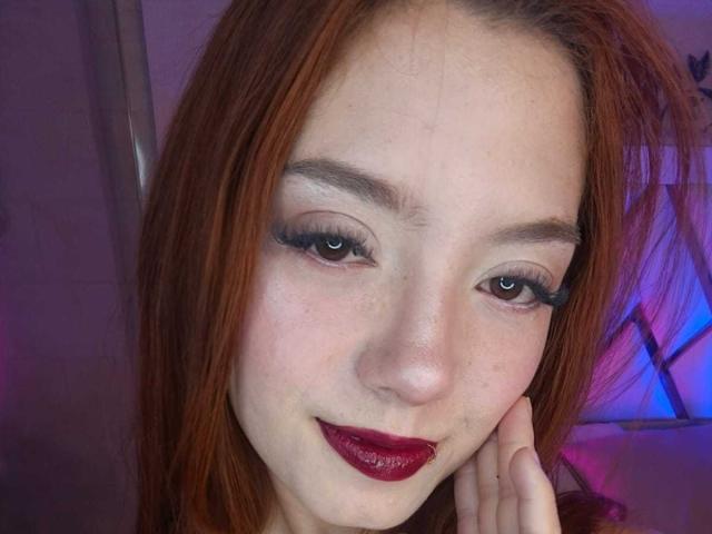 EmmaThomsonn - Live porn &amp; sex cam - 26542872