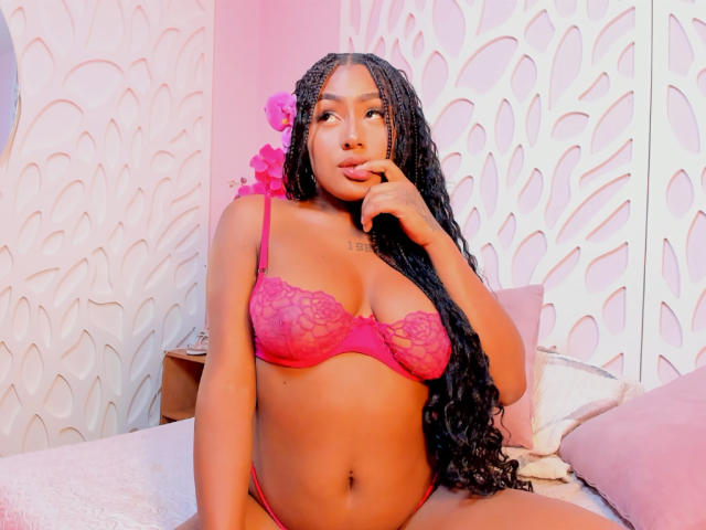 AmberQueeny - Porno na żywo i seks kamera - 26544720