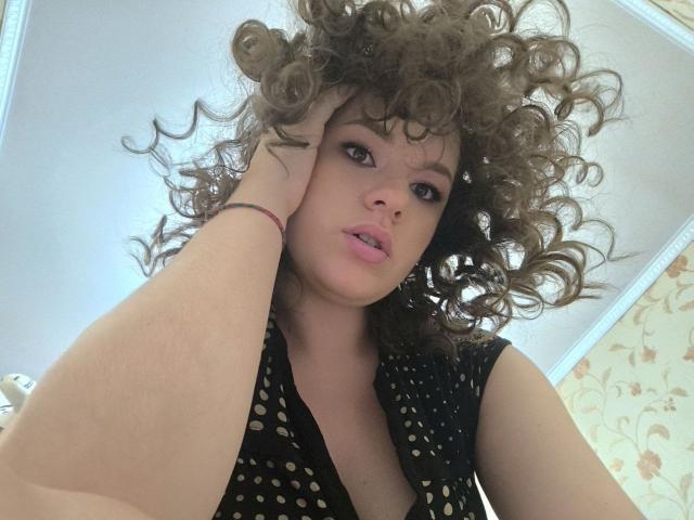 Dreia - Live Sex Cam - 26547960