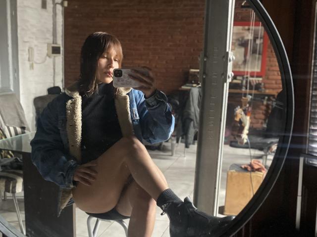 KiaraHernandes - Live porn &amp; sex cam - 26550072