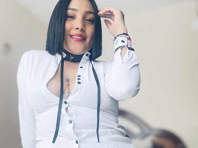 SamantaMuller - Live porn &amp; sex cam - 26558378