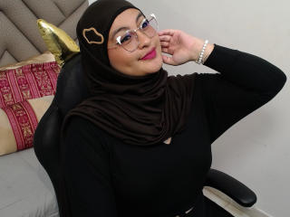 HelueJamil - Live Sex Cam - 26559090