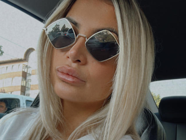 Lellie - Live Sex Cam - 26560246