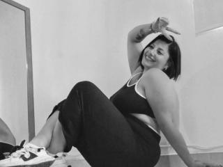 AngeleRoux - Live Sex Cam - 26568970