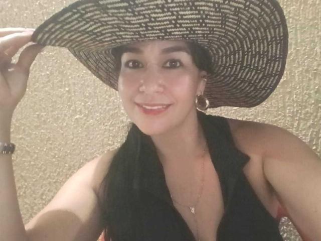 TamaraFoxy - Live sex cam - 26569738