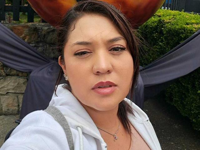 PaulaAnd - פורנו בשידור חי ומצלמת סקס - 26571226