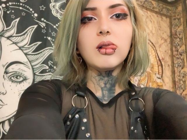 AliceCalloway - Live porn &amp; sex cam - 26571294