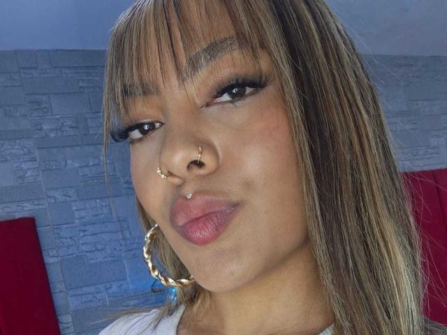 AmelieDuvall - Live porn &amp; sex cam - 26575830