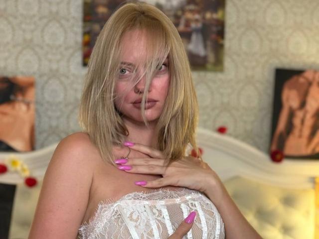 CrystalHope - Live sex cam - 26579142