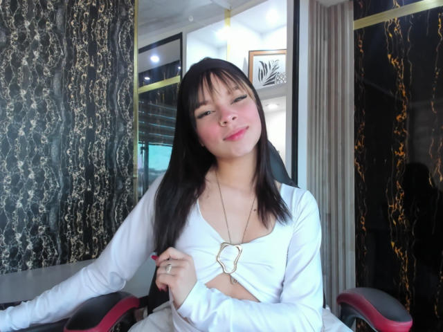 LunaFreya - Live porn &amp; sex cam - 26580290