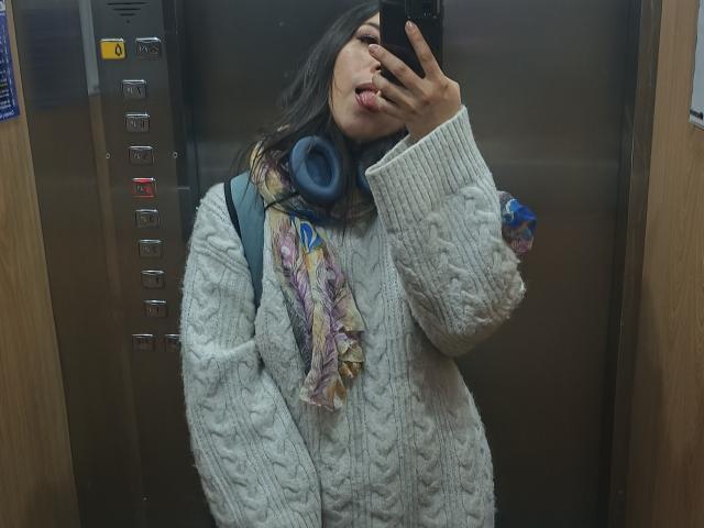 MiaReed - Live porn &amp; sex cam - 26587746