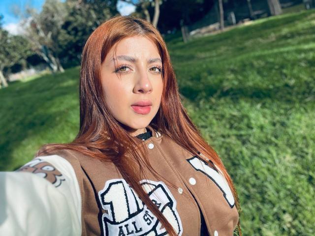 CharlotteAristizabal - Live porn &amp; sex cam - 26589214