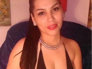 VanessaRubby - Cam sexy with this enormous melon Hot babe 