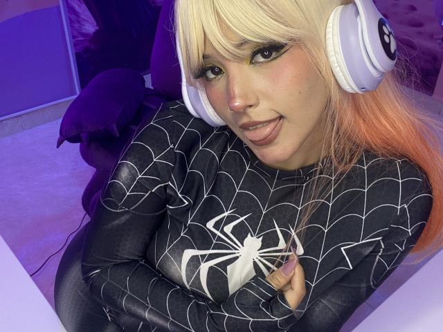 CarlaMiceli - Live sex cam - 26592606