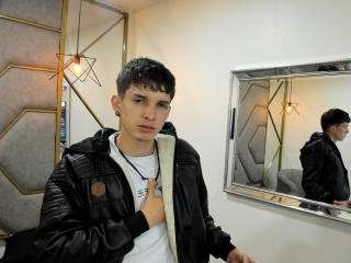 JheamPiero - сексуальная веб-камера в реальном времени - 26594690