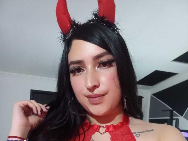 Chloey69 - Live porno og sexkamera - 26597950