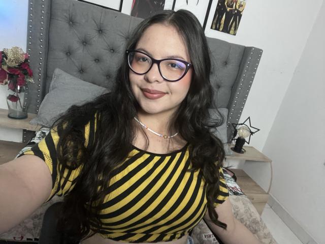 SapphiraLux - Live porn &amp; sex cam - 26599790