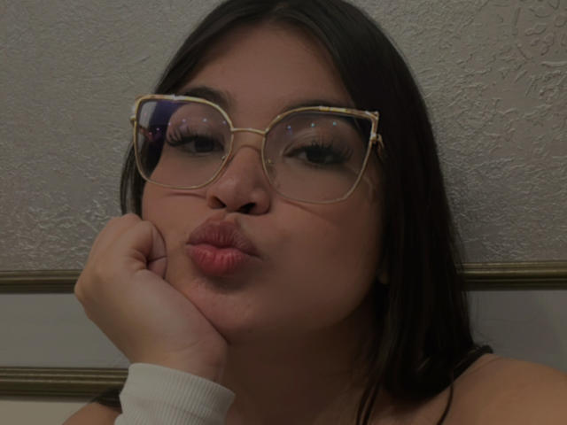 CamilaSofiia - Live porn &amp; sex cam - 26605574