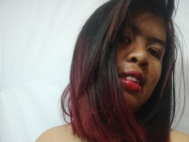 MariahSquirting69 - Élő pornó és szexkamera - 26609570