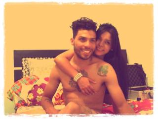 XBetoCasellax - online show nude with a latin american Girl and boy couple 
