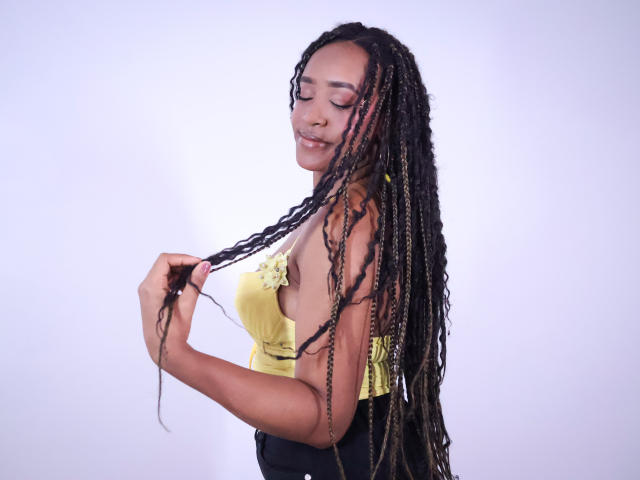NaomiReyes - פורנו בשידור חי ומצלמת סקס - 26615714