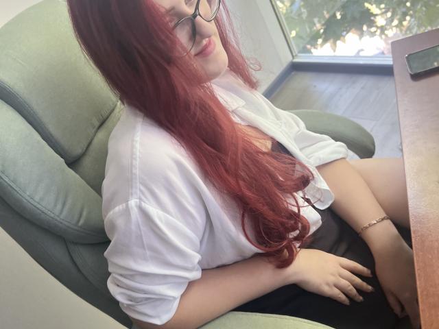 Triziya - Porno na żywo i seks kamera - 26616846