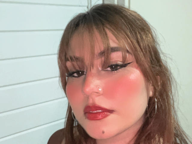 AdelaTaylor - Live porn &amp; sex cam - 26618922