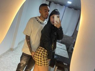 ZoeAndJames - Live porn &amp; sex cam - 26621878