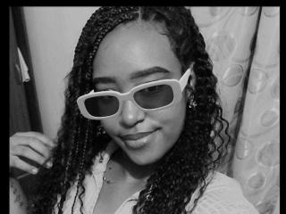 NaomiReyes - Live sex cam - 26633966