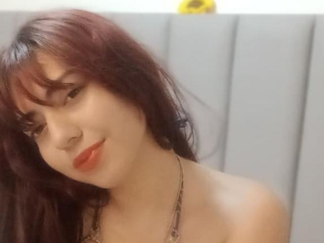 BrendaBluee - Live porn &amp; sex cam - 26642834