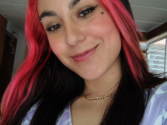 AmyStreetwise69 - сексуальная веб-камера в реальном времени - 26643602