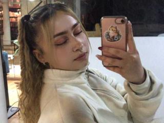 Ver la ficha detallada de AlanaLeBlanc