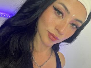 См. подробные сведения о модели SamanthaCollen