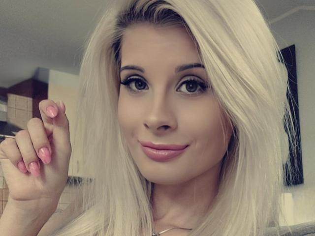 KristineLovely - Live porn &amp; sex cam - 26653642