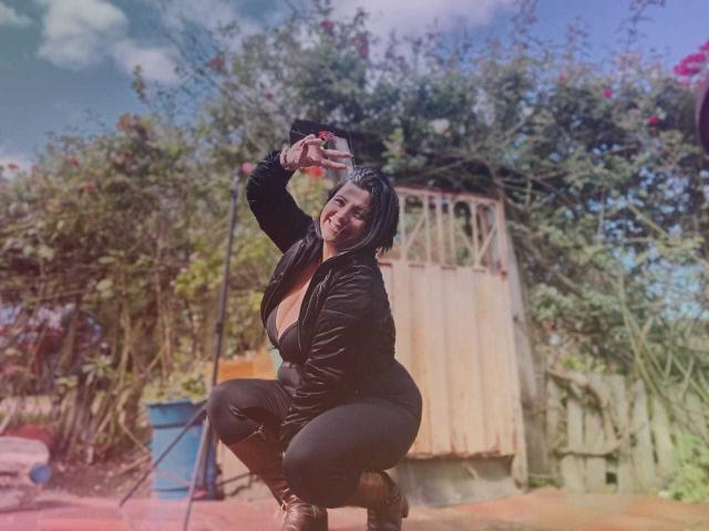 AngeleRoux - Live porn &amp; sex cam - 26658402