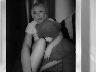 ArchAngelTheFrancaise - Live porn &amp; sex cam - 26659734