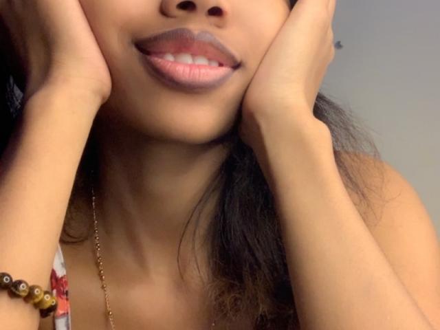 LindaSanchezL - Live porn &amp; sex cam - 26666114