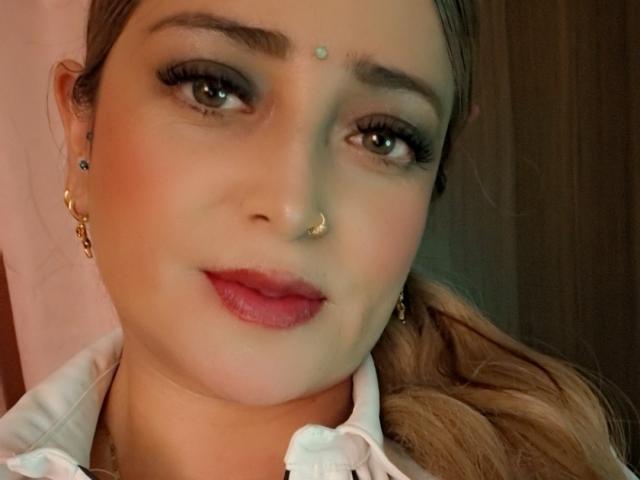 AlessadraJones - Live porn &amp; sex cam - 26668010