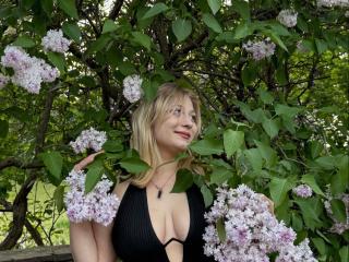 Fișa detaliată a SerenadeAlice