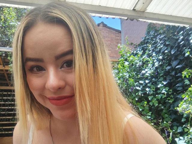 AshleyCampbell - Live porn &amp; sex cam - 26674382