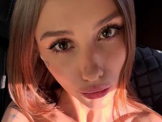 Se komplett profil för SensualMila