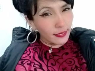DaniaHot69 - Live porn &amp; sex cam - 26676686