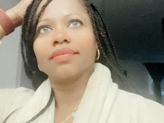 Cincia69's Model Profile