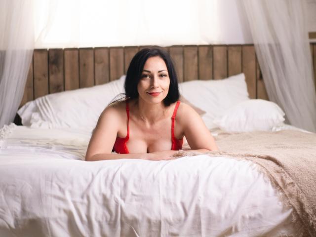 LiluGrants - Live sex cam - 26679970